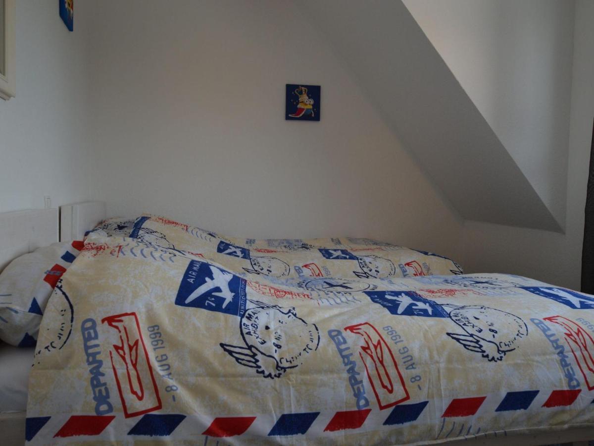Cozy Apartment In Rees With Free Wifi Ngoại thất bức ảnh